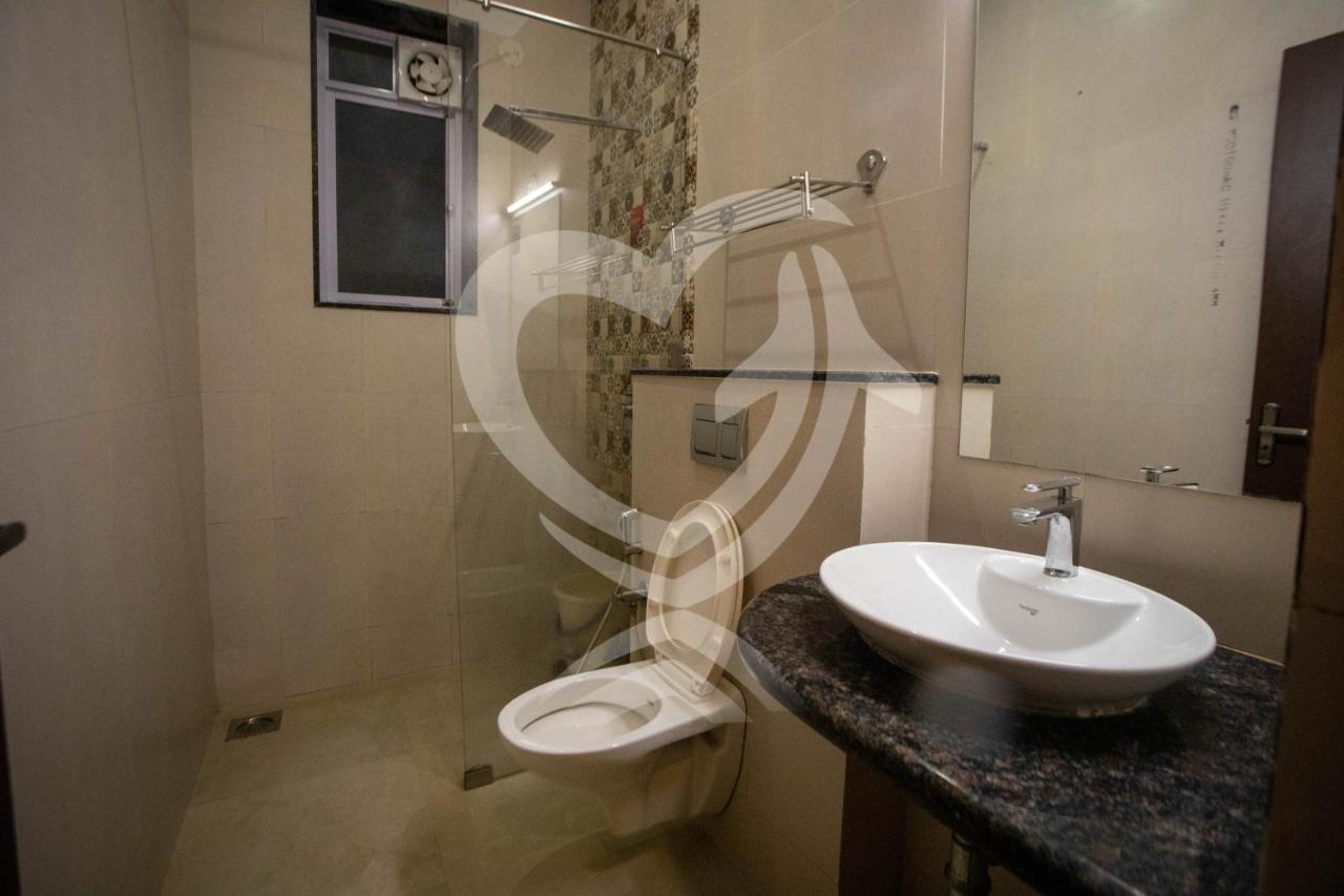 De Alcazar Calangute Hotel Buitenkant foto